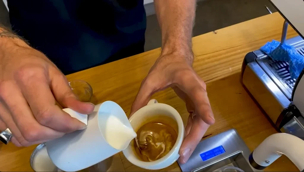 oat milk with coffee step 5