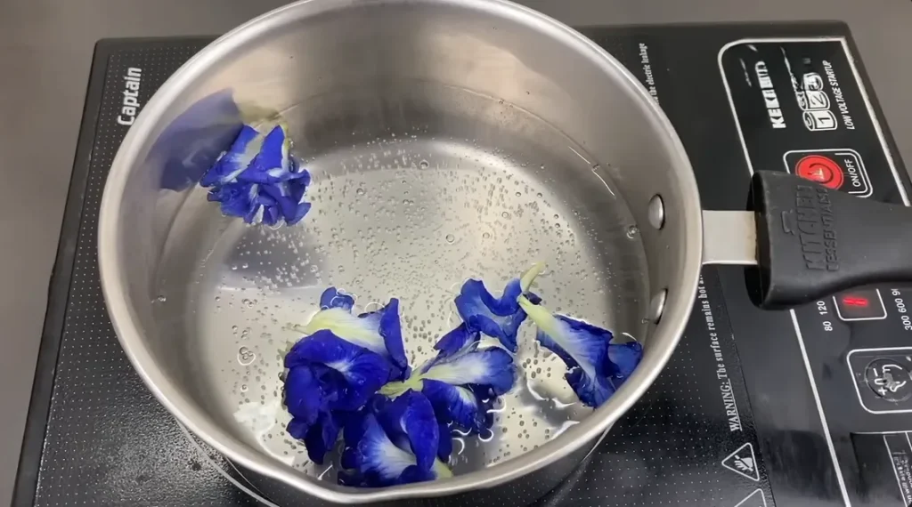 butterfly pea tea recipe step 2