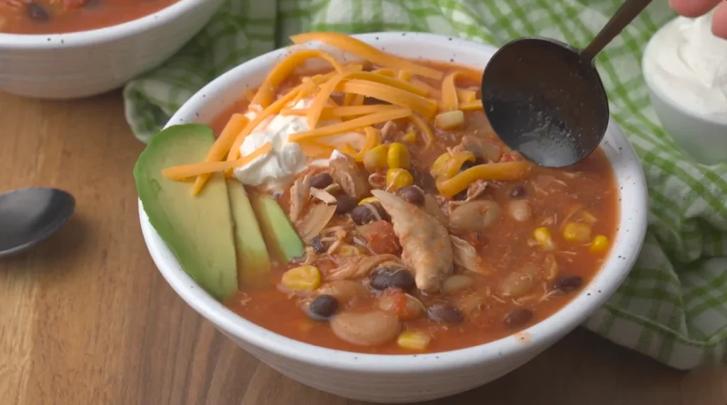 slow cooker chicken taco soup