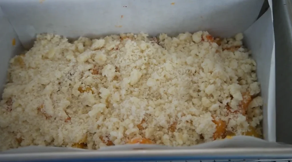 Peach Crumb Bars
